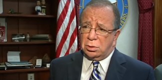 Pros and Cons of Walmart